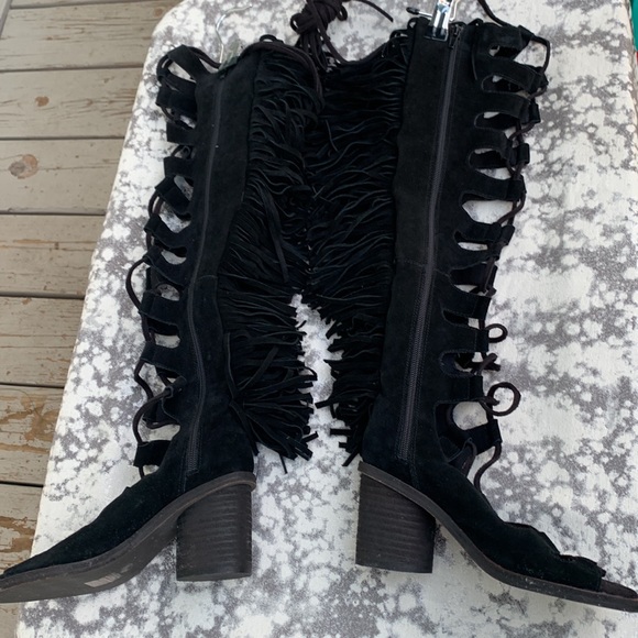 Jeffrey Campbell Secouer Fringe Boot Sandal - Picture 10 of 16